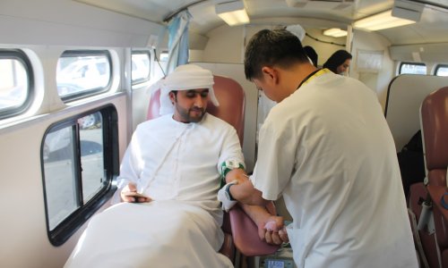 حملة للتبرع بالدم في جامعة العين