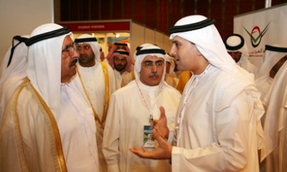 Sheikh Hamdan Bin Rashid Visits AAU Pavilion at DUPHAT