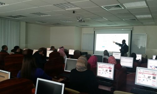 Al Ain University organizes a workshop about Turnitin 