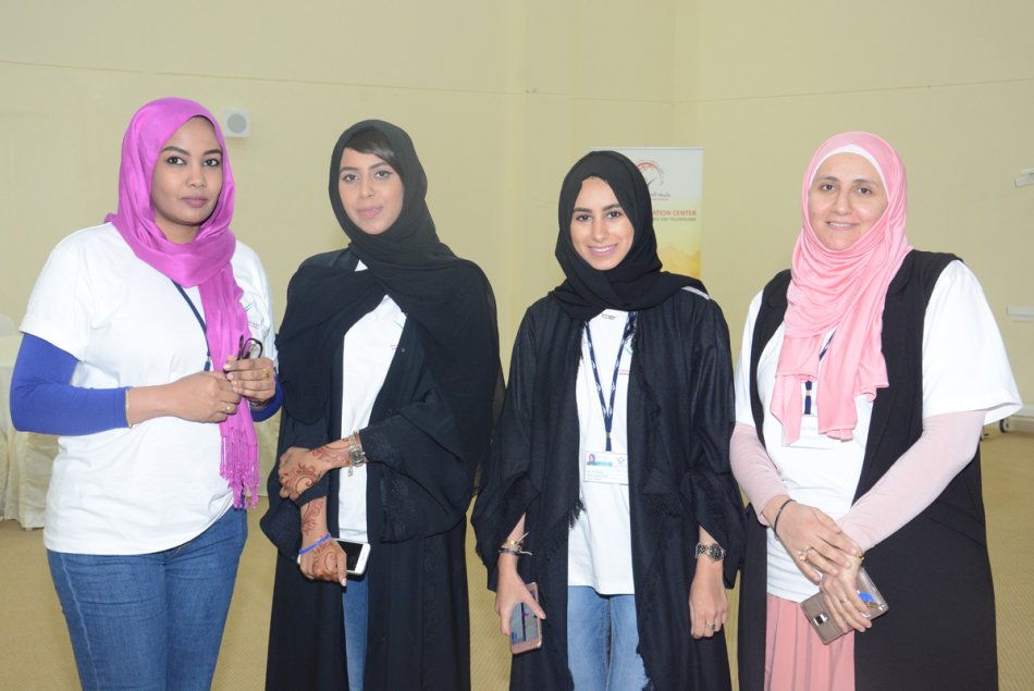 أجواء من الترفيه .. المرح .. والمنافسة بين أسرة جامعة العين