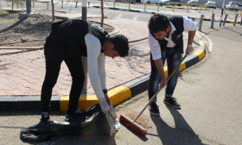 Cleaning Up day in Al Ain University