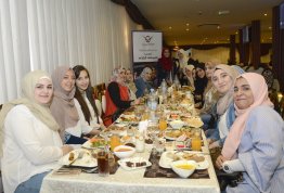 إفطار جماعي لطلبة جامعة العين المتميزين