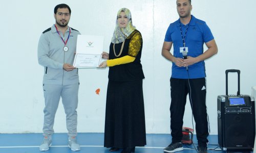 تتويج أوائل بطولة كرة السلة وبطولة اللياقة البدنية في جامعة العين