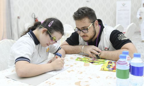 جامعة العين تنشر البهجة في نفوس أصحاب الهمم 