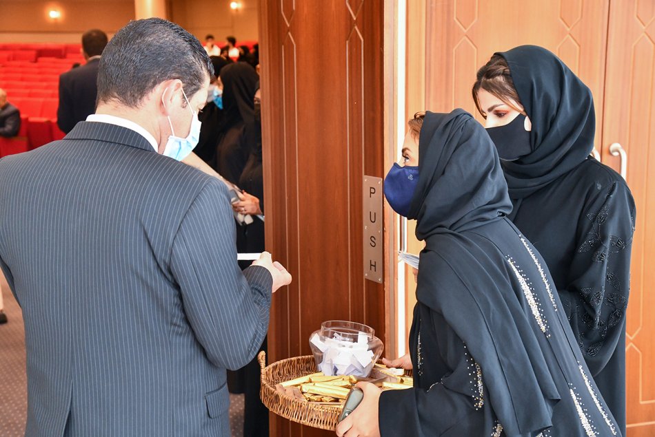 مسرحية الجريمة والعدالة (المحكمة الصورية - مقر أبوظبي)