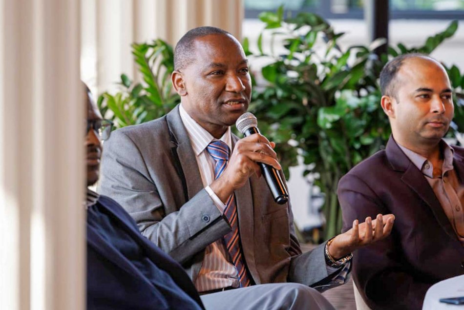 AAU Participates in Research and Innovation Forum